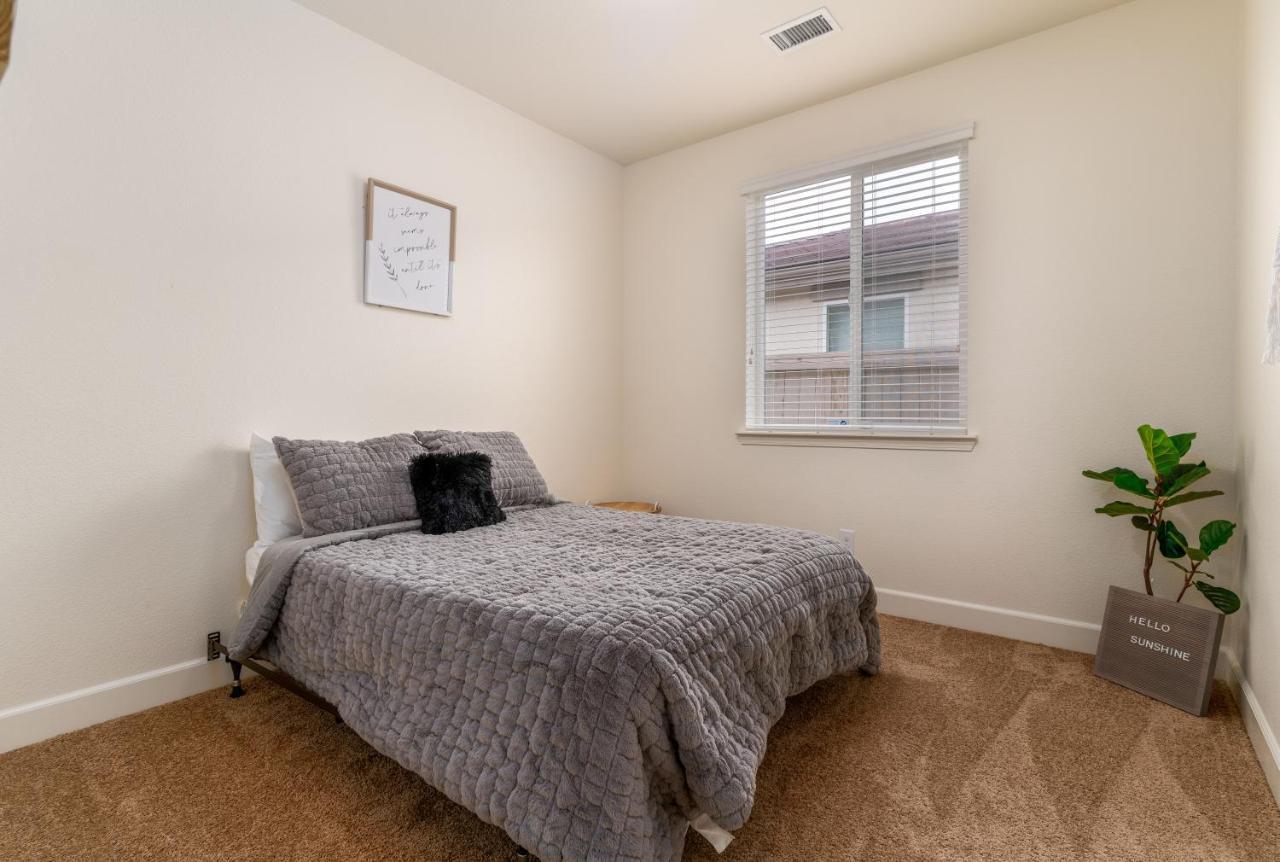 Holiday home Dream Family In South 4 Bed 30 Min To Tahoe